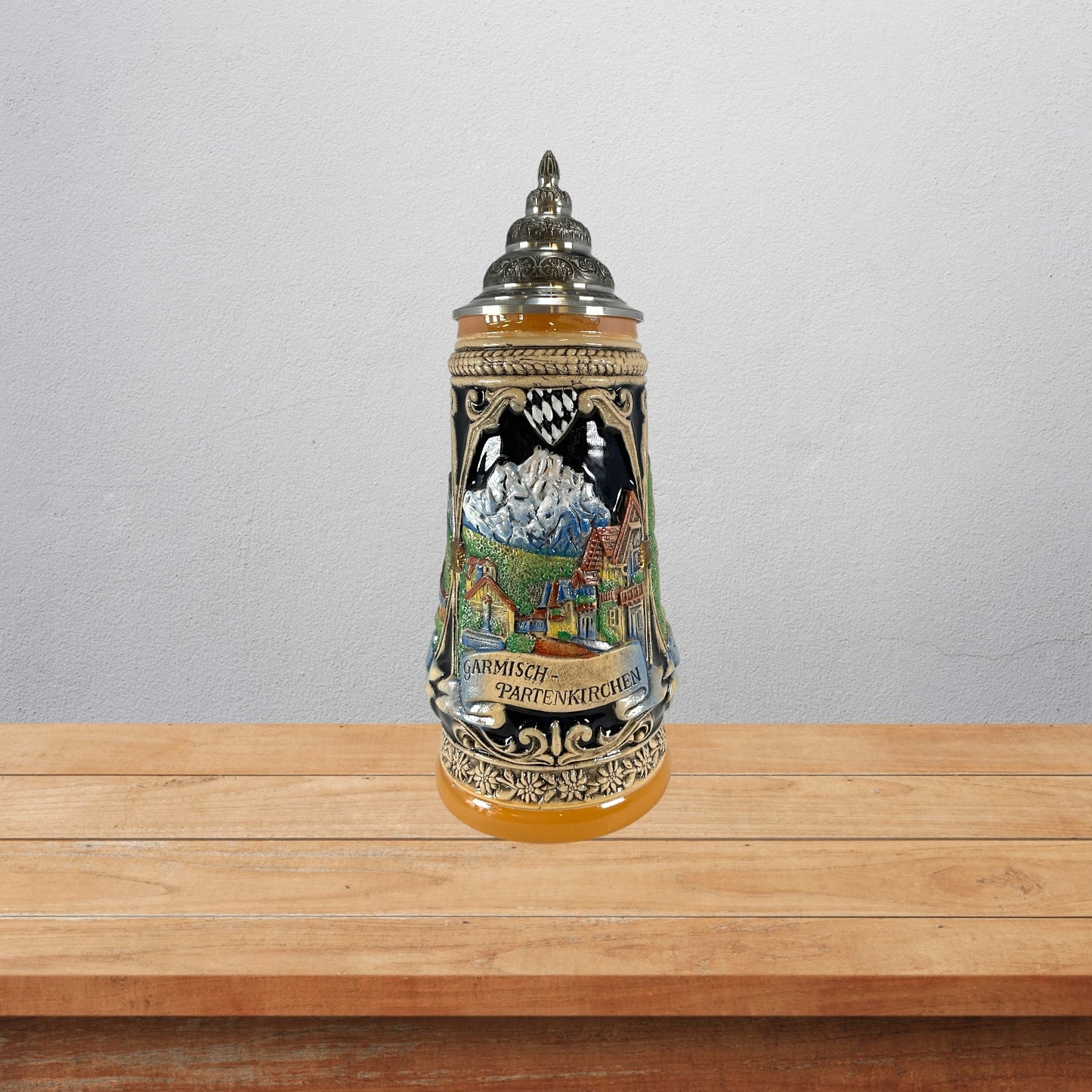 Pinnacle Peak Trading Garmisch Linderhof Oberammergau LE German Beer Stein Made in Germany .5 liter by King Werk