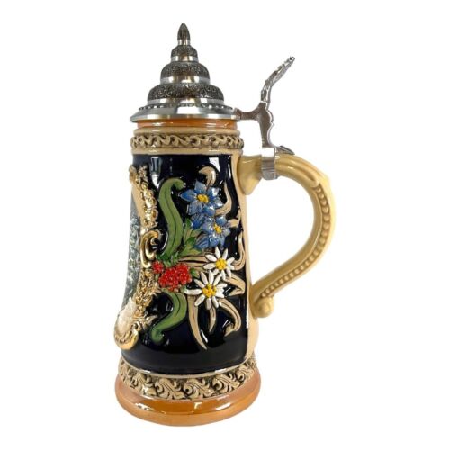 Pinnacle Peak Trading Merry Christmas Neuschwanstein Castle in Winter LE German Beer Stein .5 liter