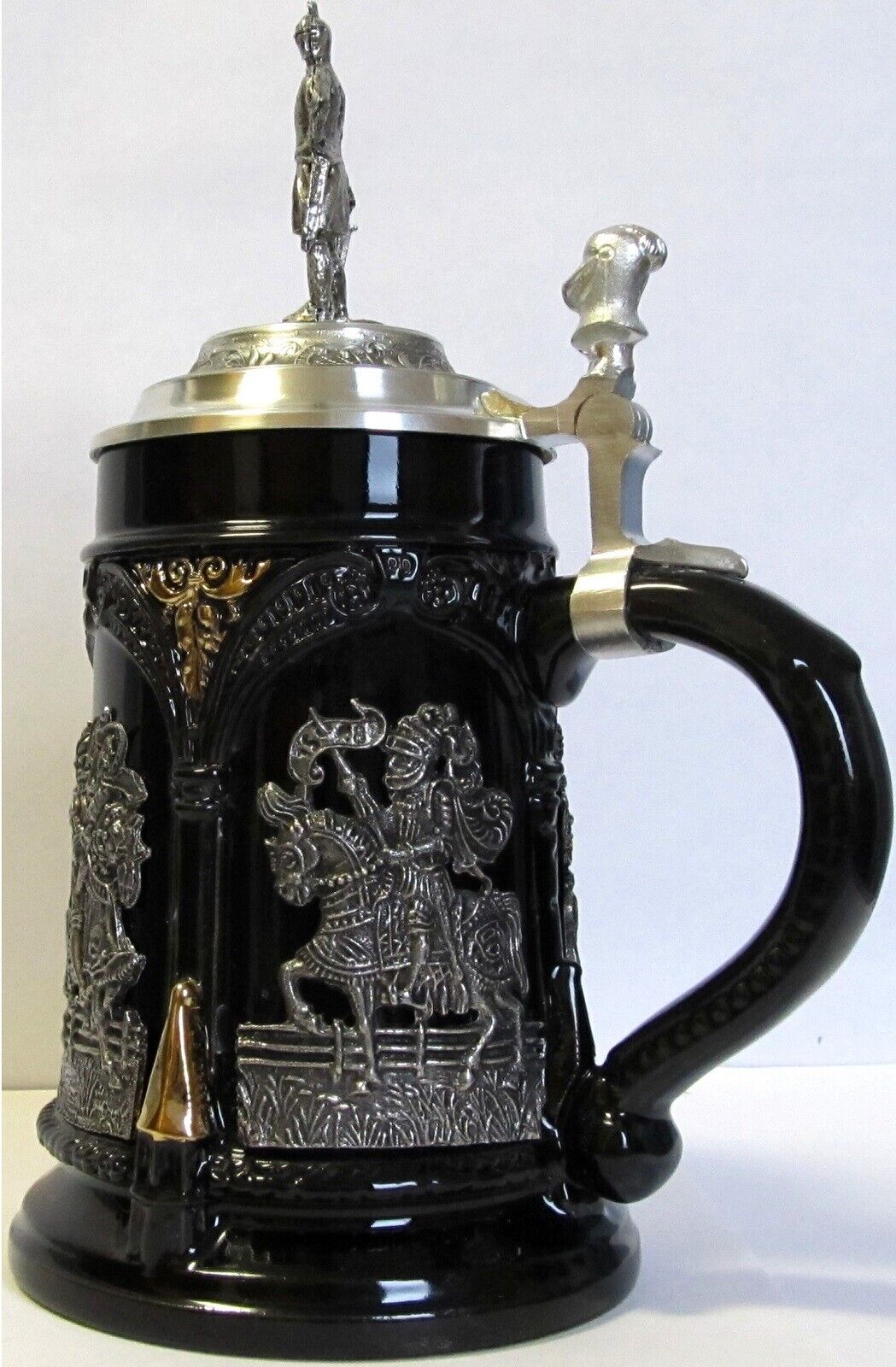 Medieval Tournament Jousting Pewter Knight Lid LE German Been Stein .5 L Thewalt